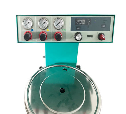 Équipement de revêtement de type machine pistolet manuel de revêtement en poudre pour la production de moteurs de roues automobiles