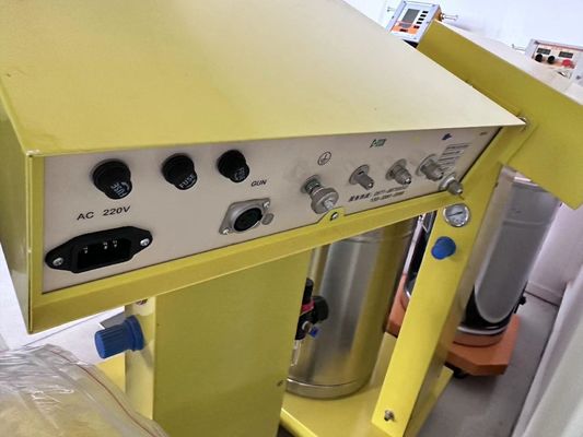 machine de revêtement en poudre de surface métallique